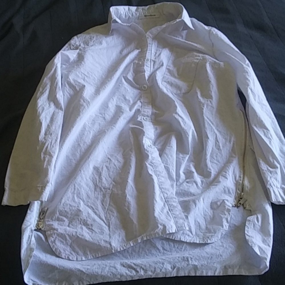 white long shirt